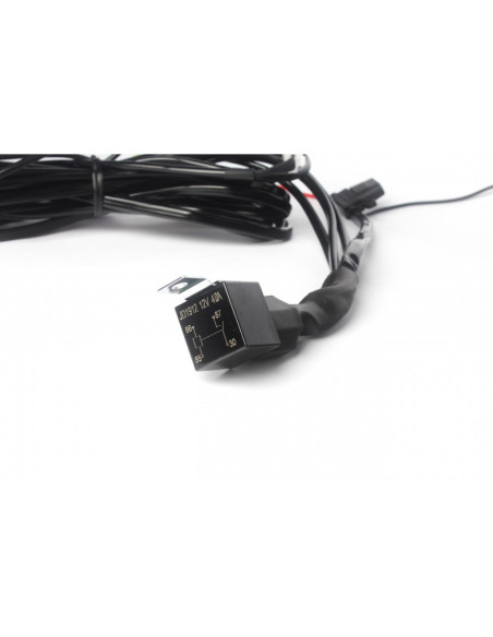 Conjunto de cableado y relé para intalación de faros y barras de led (12V, máx. 120W)