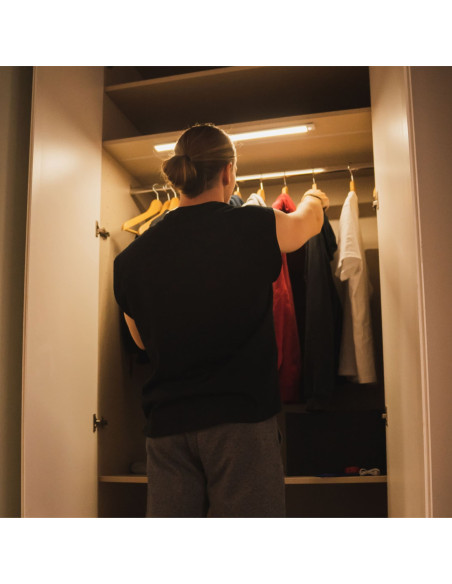 Luz LED ATZ Automotive de 60 cm con Sensor de Movimiento y Batería Recargable de 1.800mAh - AutoAcc.es