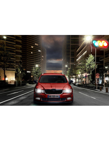 ? Bombillas LED Philips Ultinon Pro6000 H7 – Homologadas | +220% Brillo | 5800K | Pack de 2