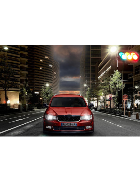 ? Bombillas LED Philips Ultinon Pro6000 H7 – Homologadas | +220% Brillo | 5800K | Pack de 2